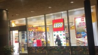 六本木ヒルズのレゴショップ