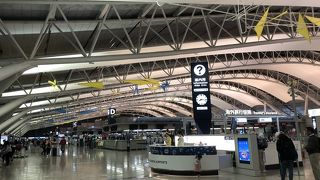 外国人が多い国際空港