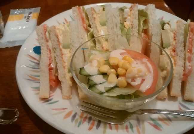 アボガドのサンドイッチがおススメです。