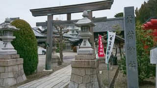 木製鳥居でした