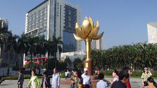 大陸からの観光客がいっぱいです