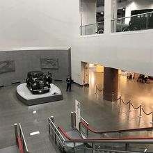 １階フロアー・トヨタ１号車の展示があります