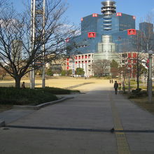 扇町公園と関西テレビ