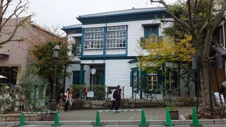 これほどすばらしい建物の店舗はないでしょう
