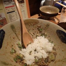 タレが残ると、「追いめし」を入れてくれる