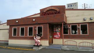 旅行中　野菜不足に　サラダバー