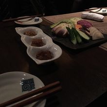 3種の味噌が並ぶ