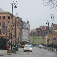 王宮へと続く道