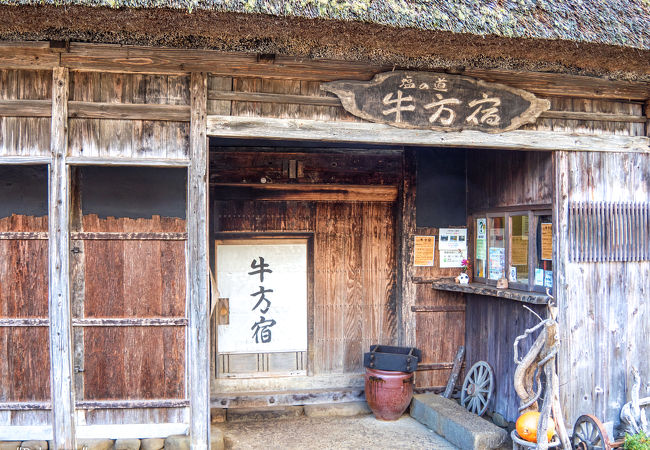 　塩の道　牛方宿　昔の　風情が　残っている・・・