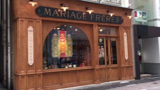 すずらん通りにあるフランスの紅茶専門店