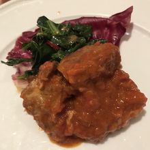 お肉・・煮込まれていておいしかった