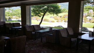 枯山水を見ながらまったり