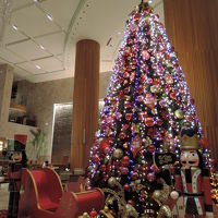 １階ロビーにあったツリーです。