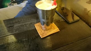 隠れ家的カフェ