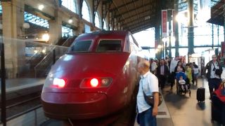 車両のデザインは大変美しくて、フランスらしさを感じられました。