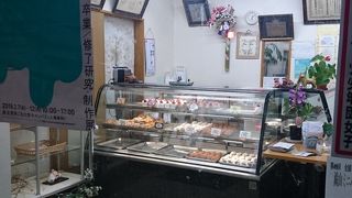 純欧風洋菓子 ローリエ