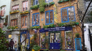 素敵な雰囲気のアロマショップ