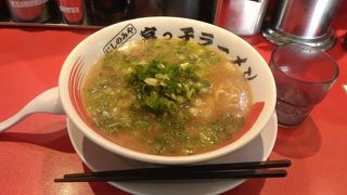 西宮発の豚骨醤油ラーメン店