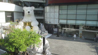 凝ったクリスマスの飾り