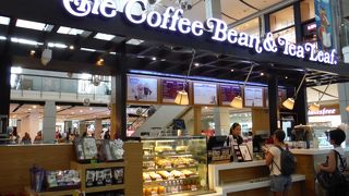 チェーン展開しているカフェ