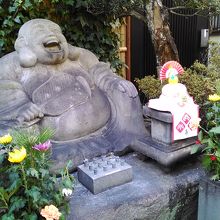 太鼓腹に満願の笑みです