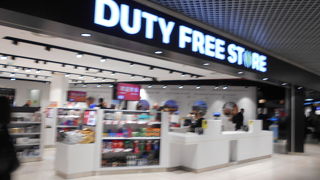 割とこじんまり