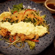 チキン南蛮。比較的普通の味でしたが。