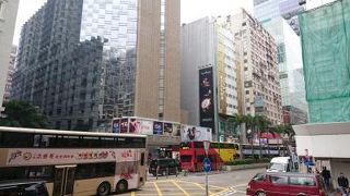 香港のメインストリート　香港観光の拠点