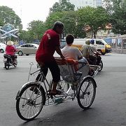 三輪自転車でのんびり市内観光