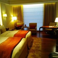 きれいで十分な広さの客室