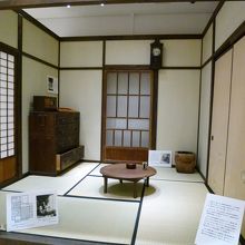 市制施行80周年記念企画展で再現された昭和の居間
