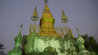 メコン川に沈む夕陽が素晴らしい