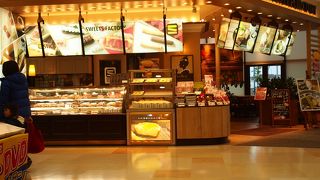 モール内で手軽に利用できます