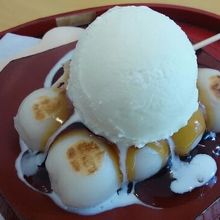 みたらし団子＆牛乳アイスクリーム