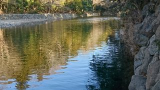 昔の人はこの川で体を禊ぎ参拝していたそうです