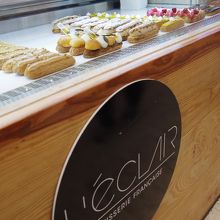 スイーツも売ってます