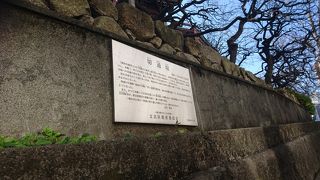 かなり急な坂道です