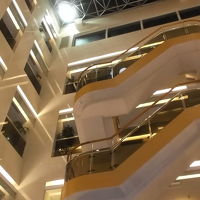 内部の吹き抜け