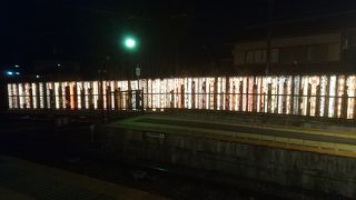 ライトアップ時が実に美しいです。