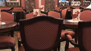 ワルシャワに来たら外せないカフェ