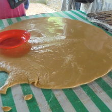 ココナッツキャンディができるまで。