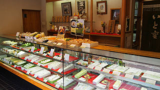 滋賀銘菓 埋れ木 はお土産にオススメ！