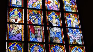 運がよければオルガン演奏が聴けるかも