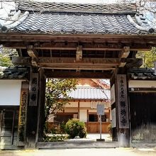 勝持寺「南門」