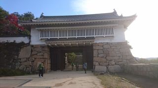 城内にある開かずの門です。