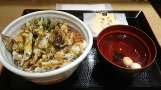 ホタルイカ天丼が美味しい