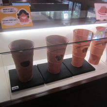 １階には土器等が展示されています