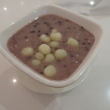 お汁粉のような物を食べました