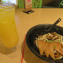 きつねうどんを食べました