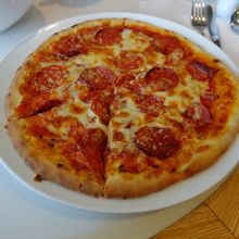 …タバスコなども入用かどうか聞いてくれて、接客態度は良好。